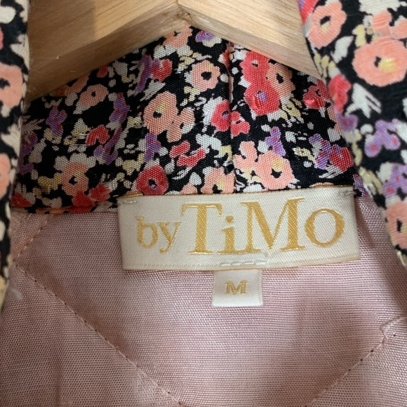 By Ti Mo Quilted Floral Print Jacket Size Medium - Picture 13 of 14